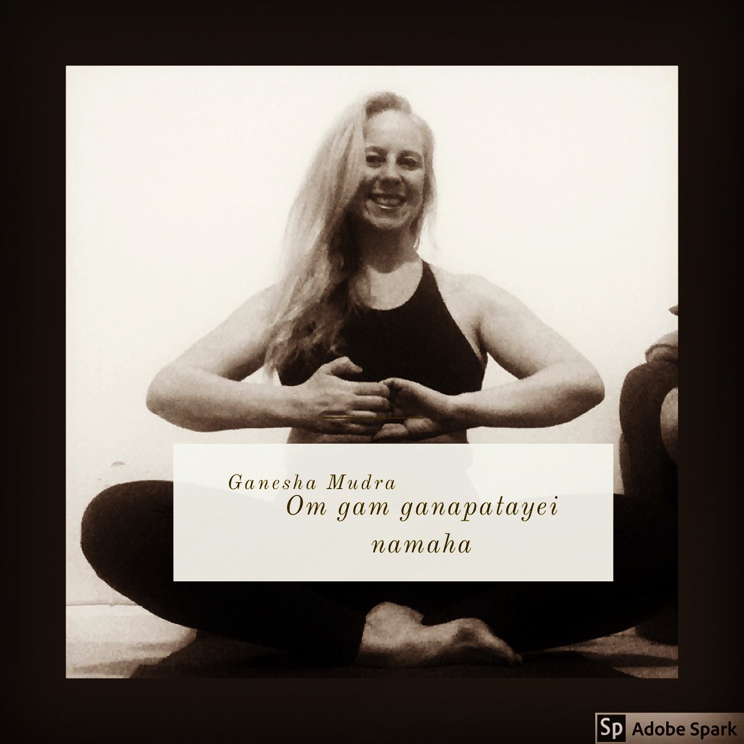 Ganesh Mudra